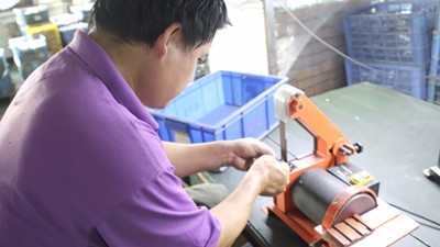 千平米廠(chǎng)房，新型設(shè)備